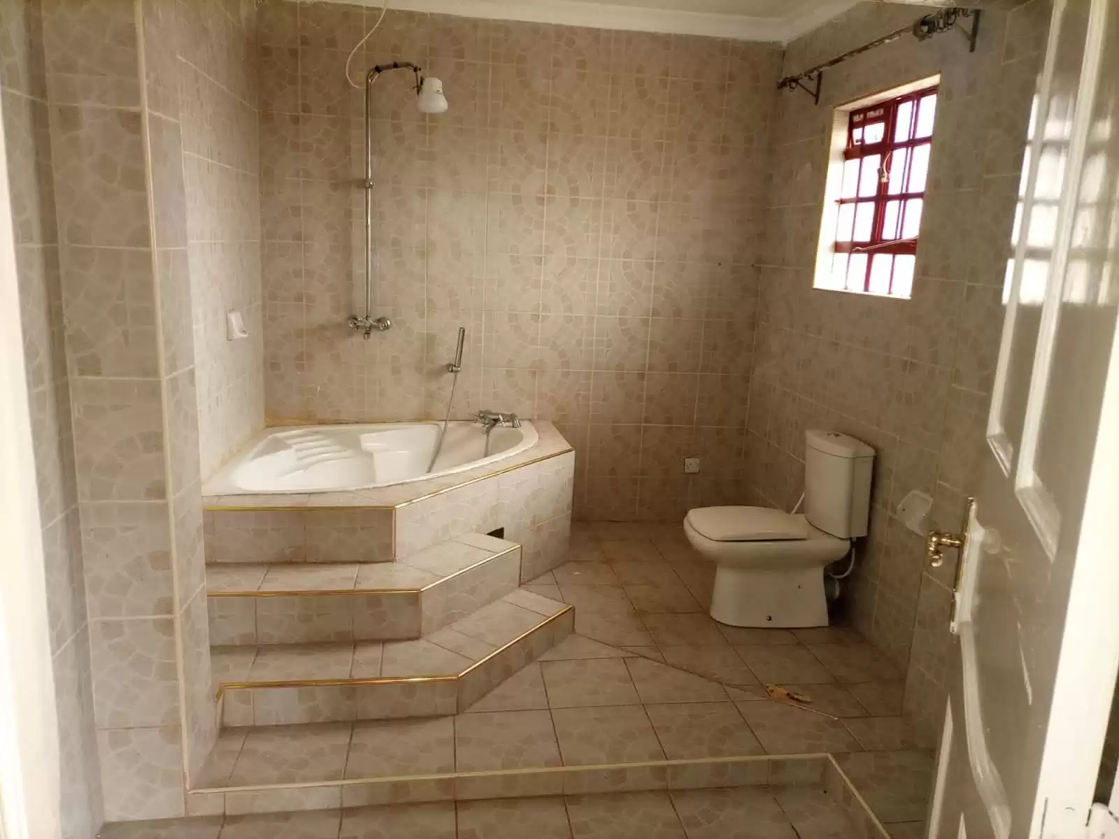 5 bedroom maisonette for rent in Syokimau Katani road Image