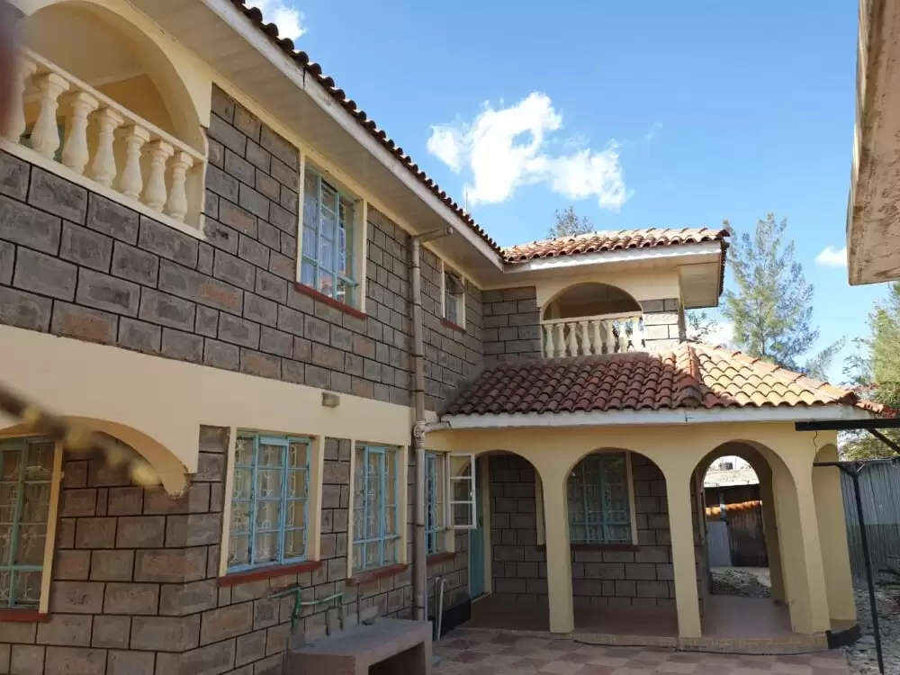 5 bedroom maisonette for sale in Kitengela Image