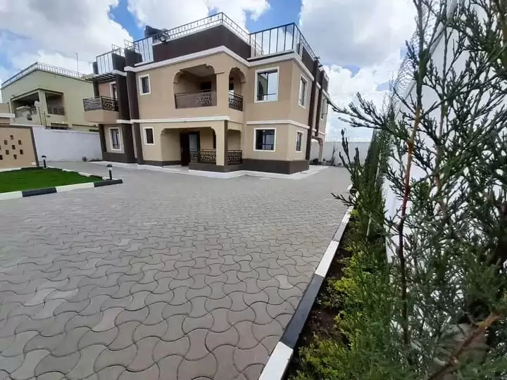 5 bedroom maisonette for sale in Kitengela Image