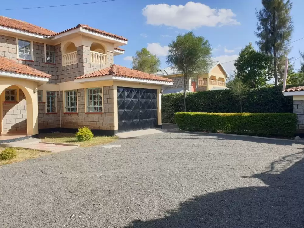 5 bedroom maisonette for sale in Kitengela Image