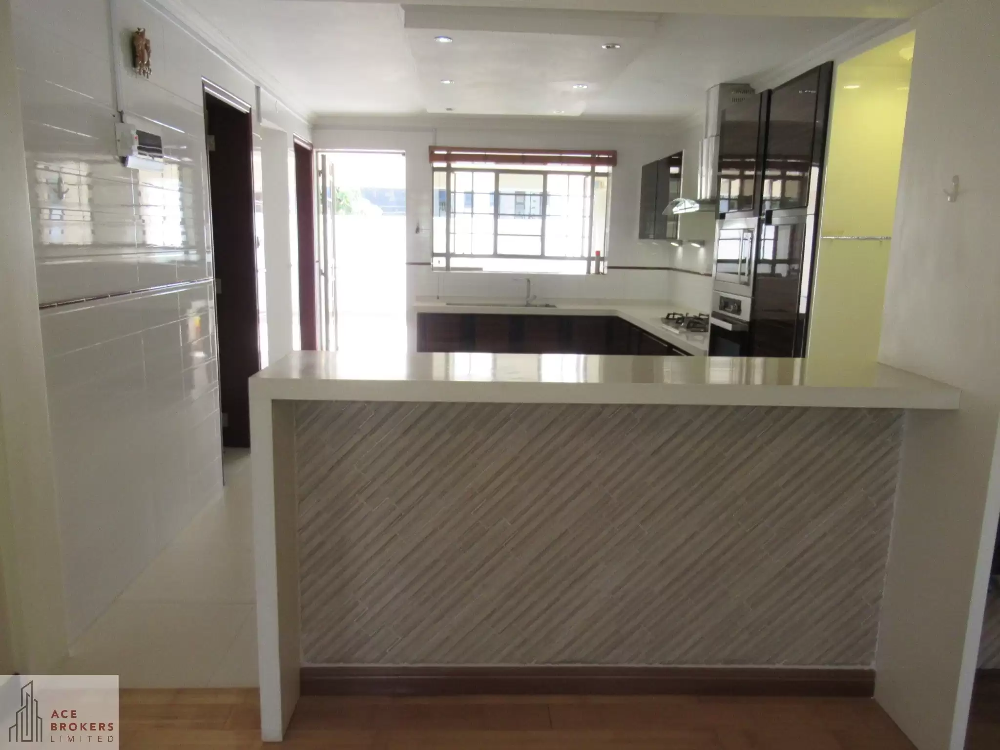 5 bedroom townhouse for rent or sale in SpringValley Westlands Image