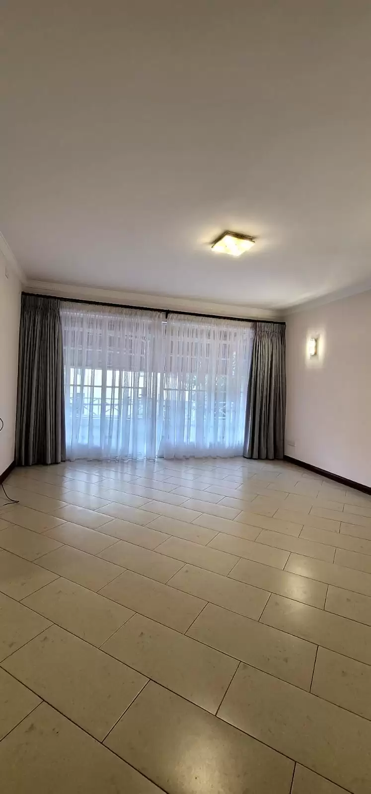 5 bedroom townhouse for sale in Riverside Westlands Image