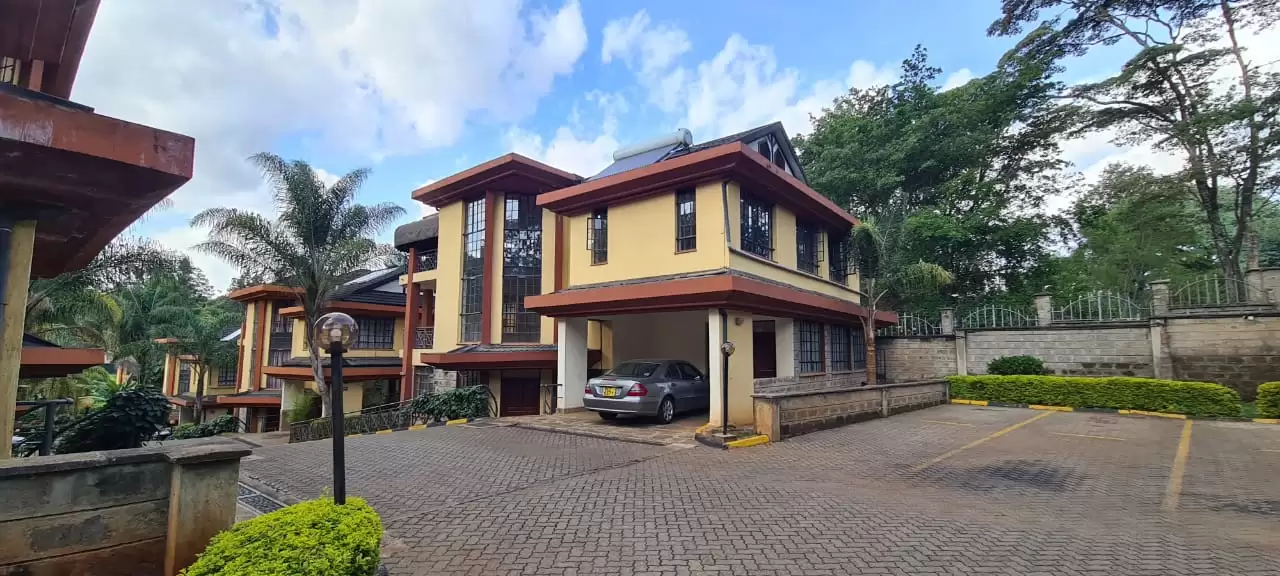 Lavington 4 bedroom townhouse for rent off makini road Image