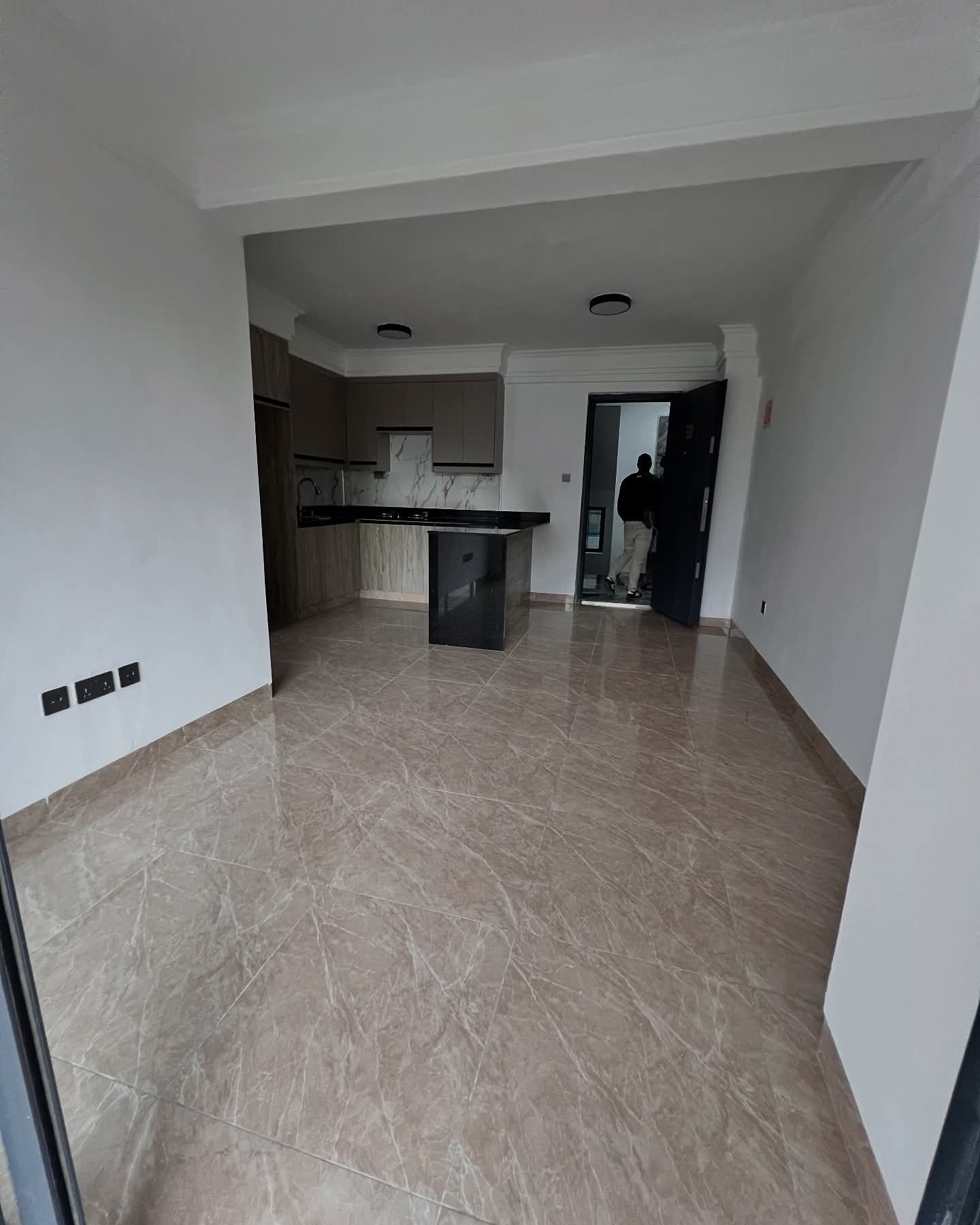 Modern 1 Bedroom Apartment To Let in Kilimani, Near Yaya Centre. Image