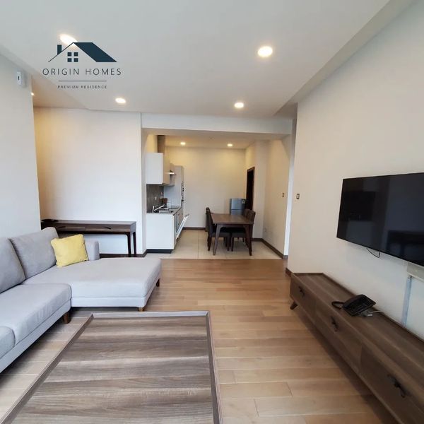 Modern 1 Bedroom Furnished Apartment