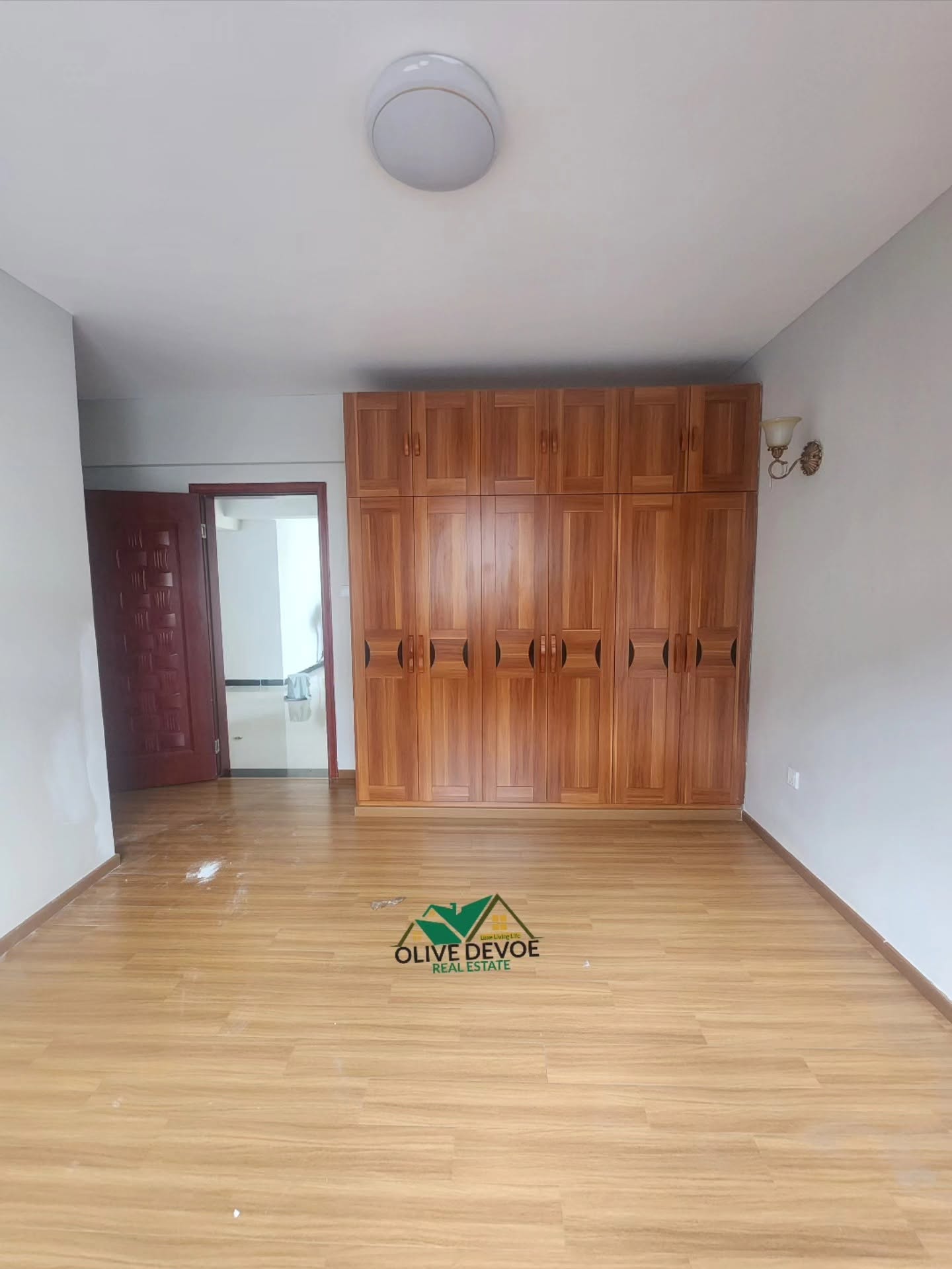 Modern 2 bedroom all ensuite apartment to let in Kileleshwa Image