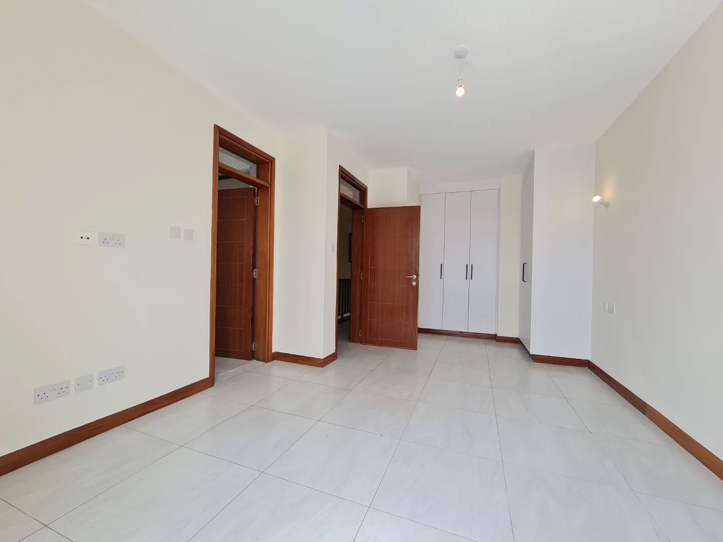 Modern 2-Bedroom Duplex Apartment for Rent in Kilimani Image