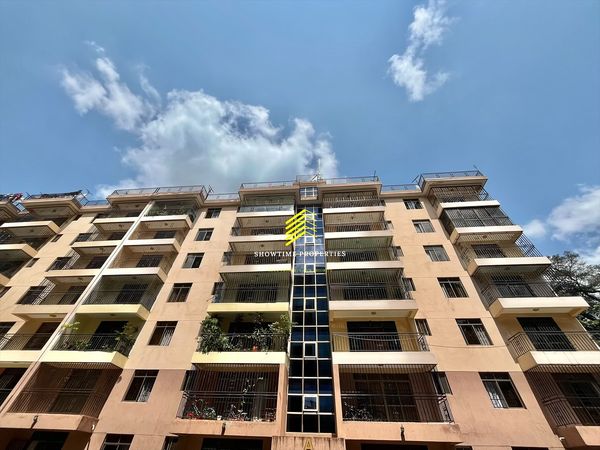 Modern 3 bedroom apartment All en-suite + Dsq for Sale in Lavington