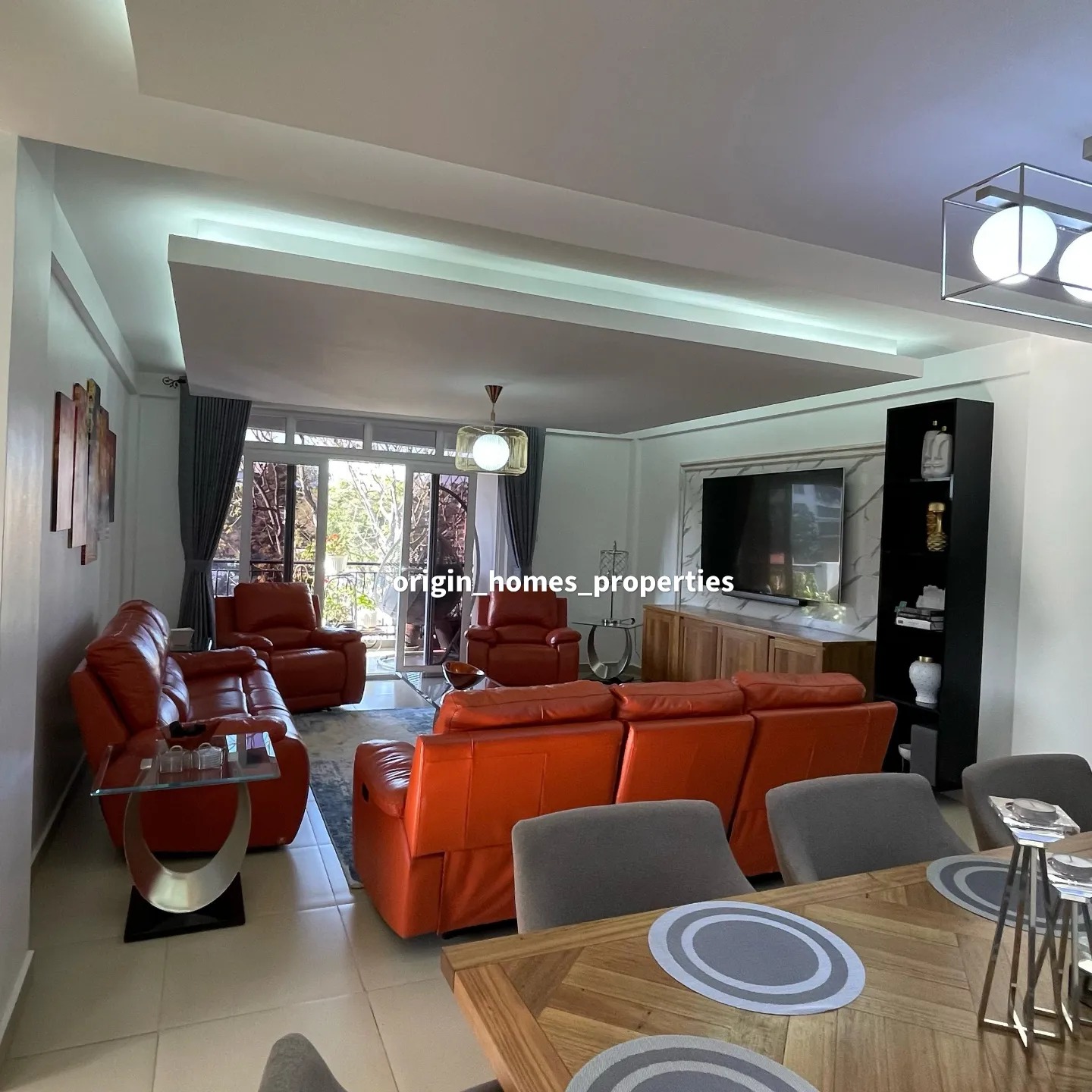 Modern 3 Bedroom Apartment Plus dsq For Sale In Kilimani