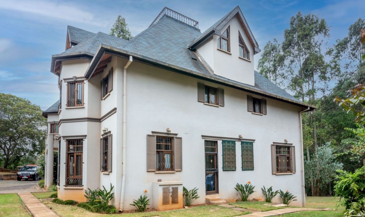 Modern 4-Bedroom All Ensuite Plus Dsq Maisonette for Sale in  Lower Kabete