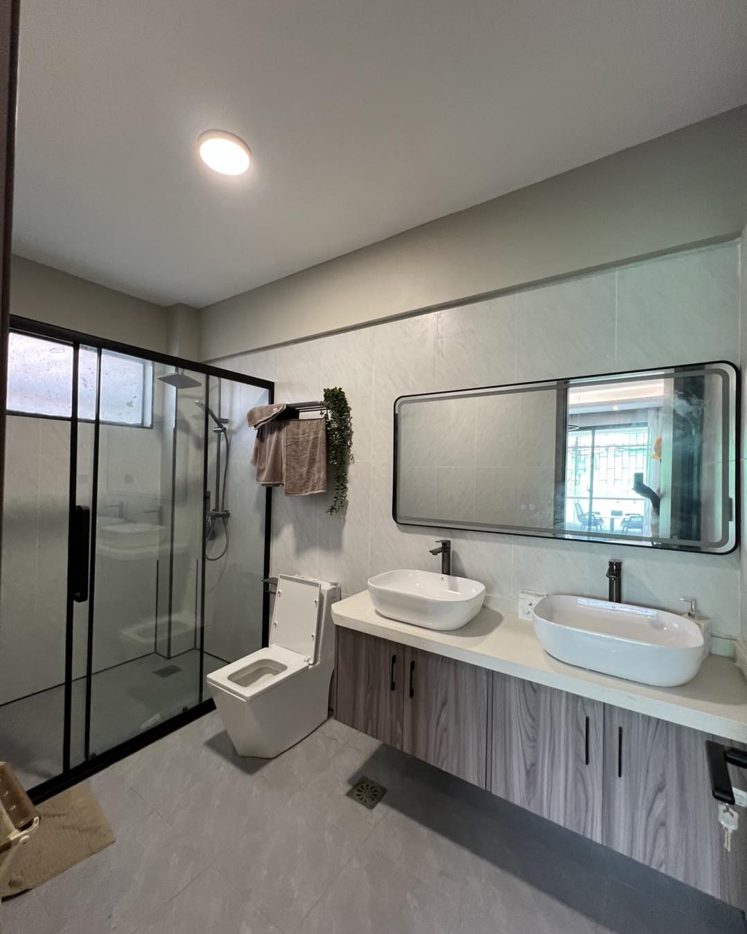 Modern 4-Bedroom + DSQ Apartment For Sale in Kileleshwa Image