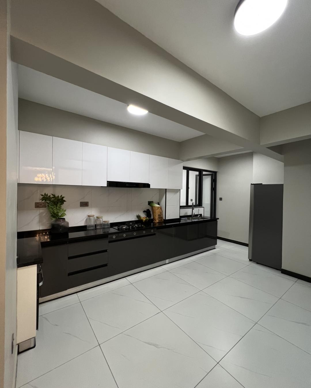 Modern 4-Bedroom + DSQ Apartment For Sale in Kileleshwa Image