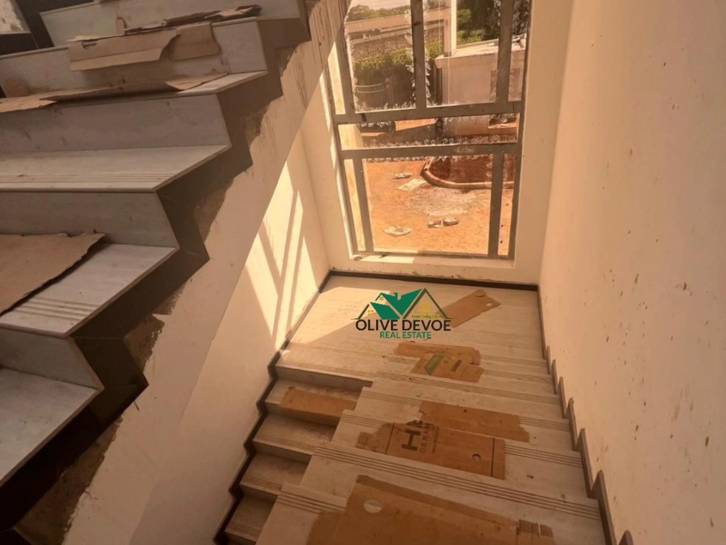 Modern 5 bedroom All ensuite maisonette for sale in Runda Image