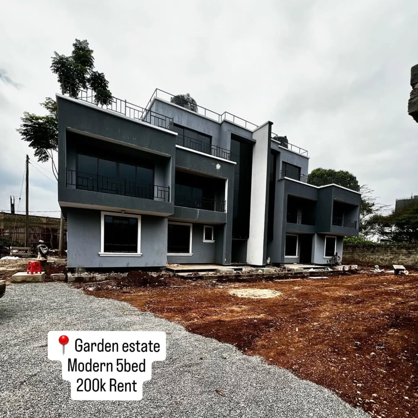 Modern 5 Bedroom Townhouse For Rent in Thome