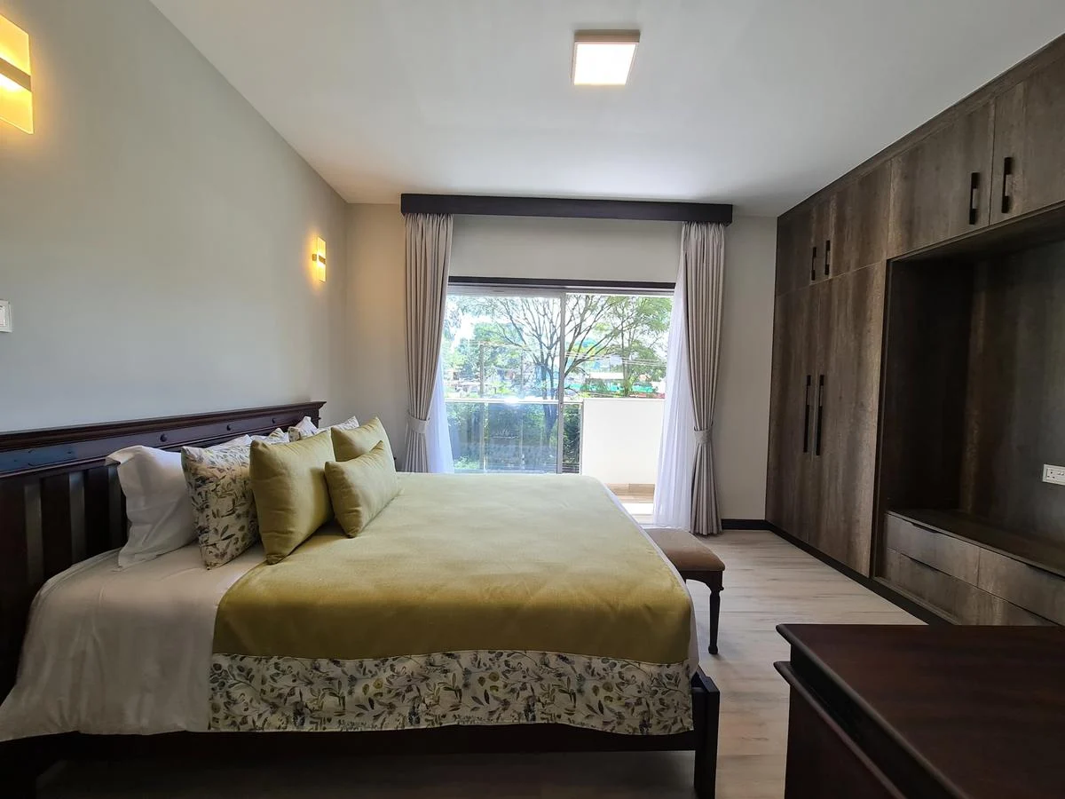 Modern furnished 2 bedroom Apartment ensuite in Riverside Image