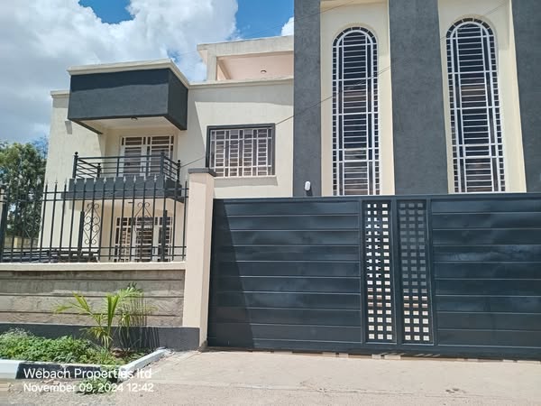 Modern Newly Built 3 Bedroom Apartment For Sale in Syokimau