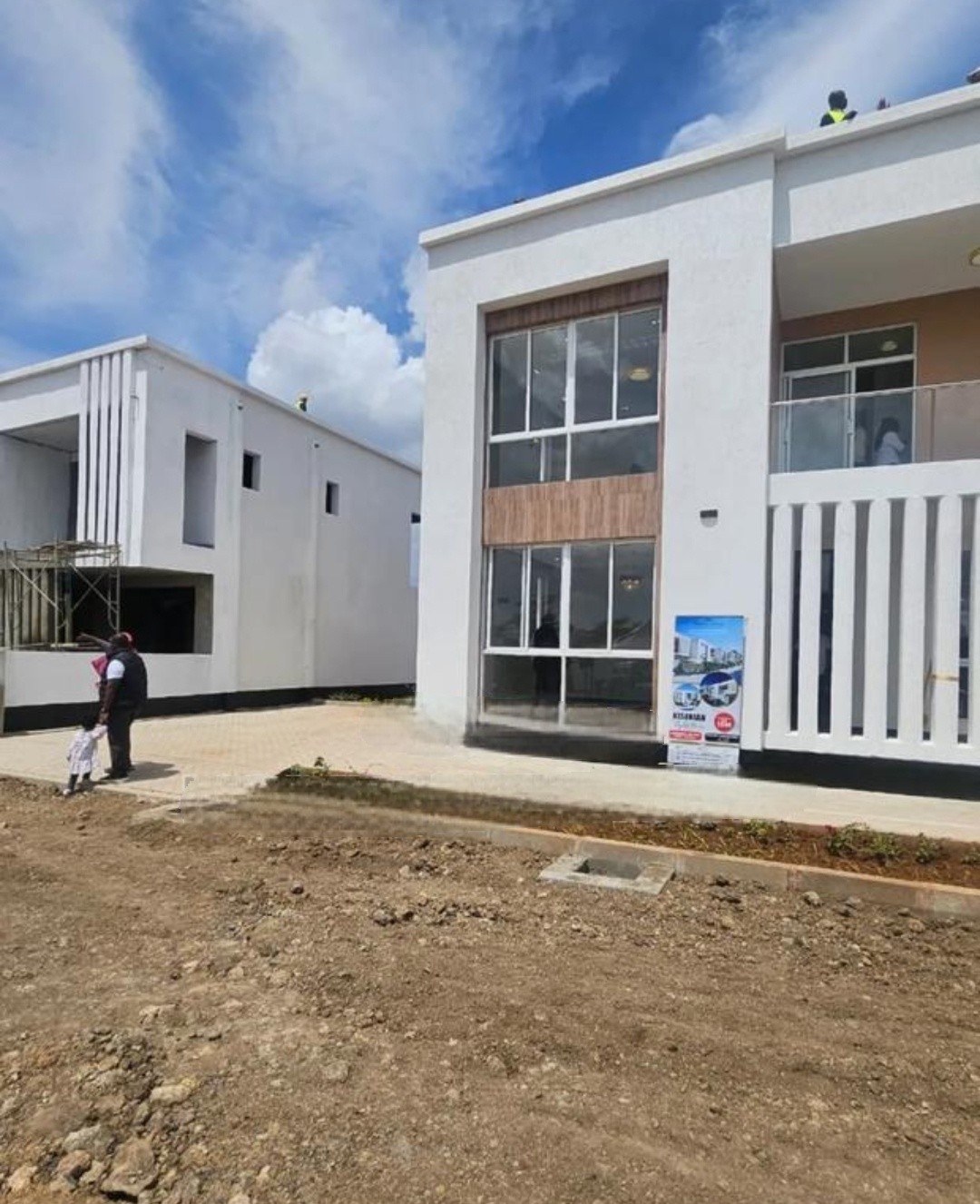 MODERN TOWNHOUSES FOR SALE IN KISERIAN