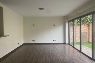 Neatly, Spacious and Executive 4 bedroom all ensuite plus DSQ Townhouse For Sale in Lavington