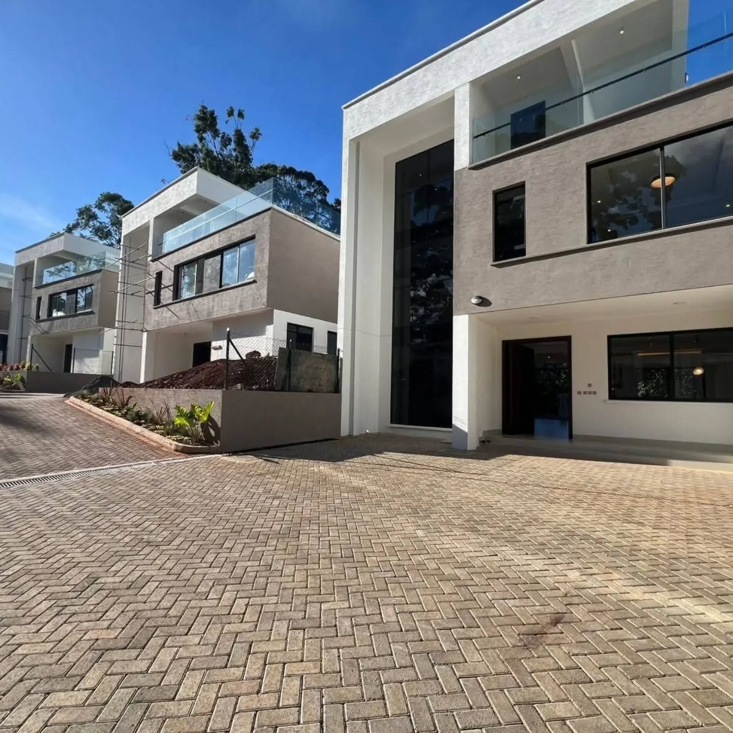 New 5-Bedroom + 2 DSQ Townhouse For Sale in Peponi Road, Nairobi Image