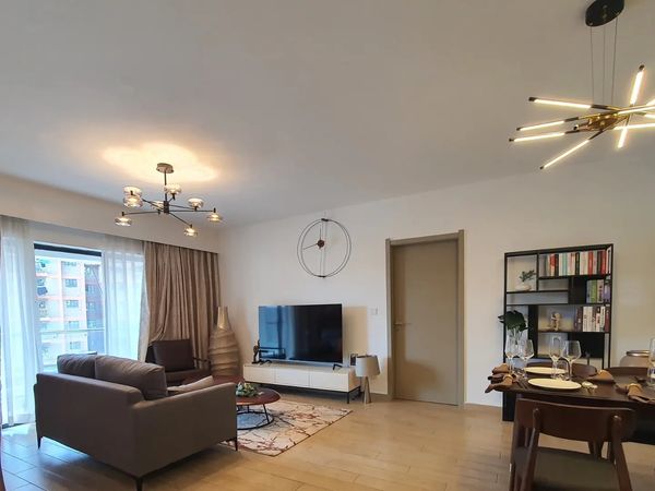 New & Spacious 3 Bedroom Apartment For Sale in South C