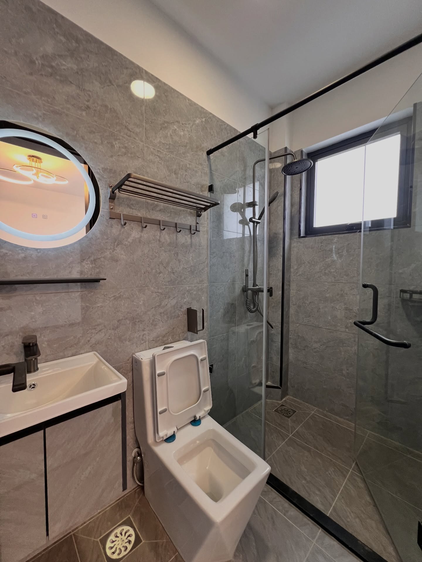 Newly built 2 bedroom apartment to let in Lavington Image