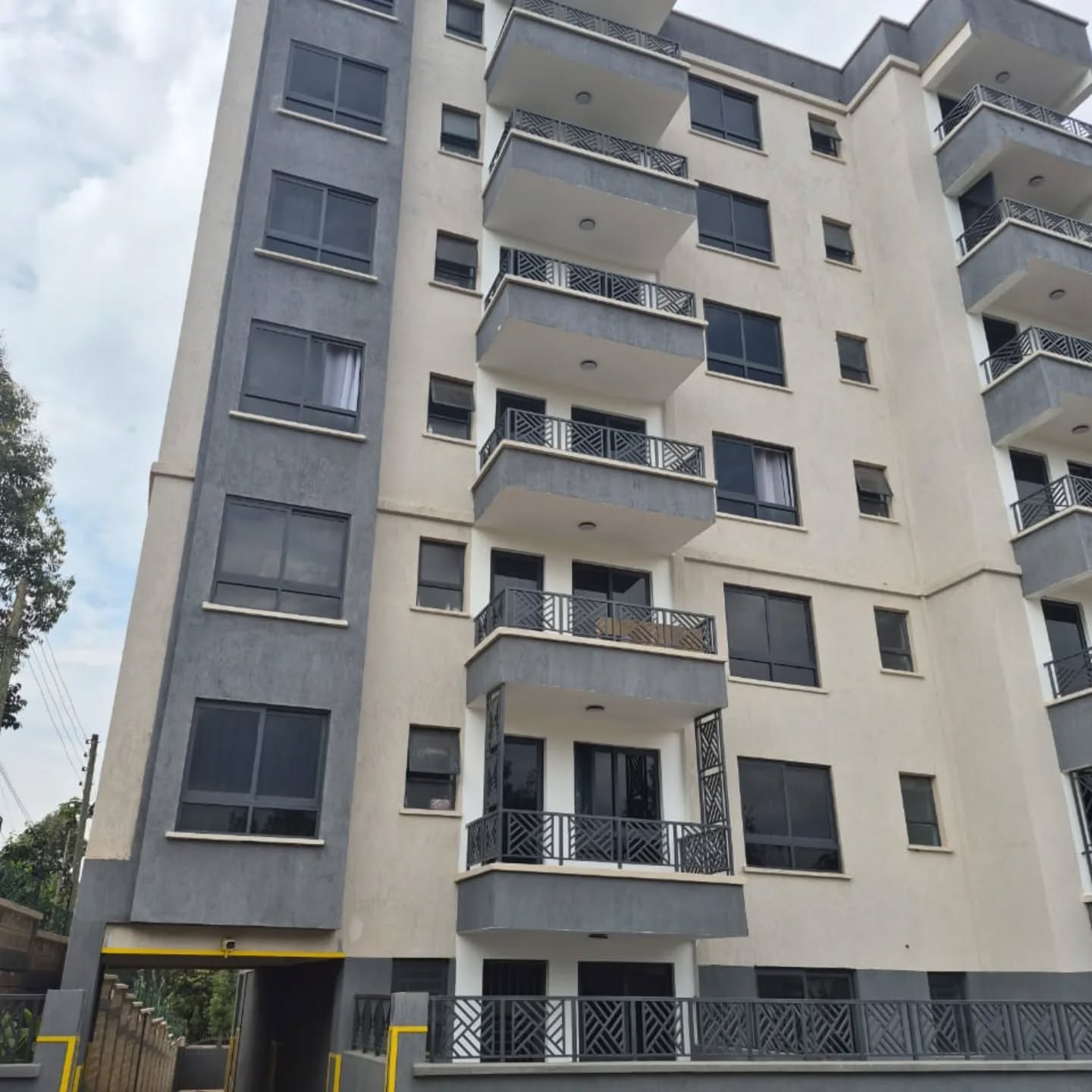 Newly Built 2 Bedroom Apartments For Sale/Rent in Muhuri Road-