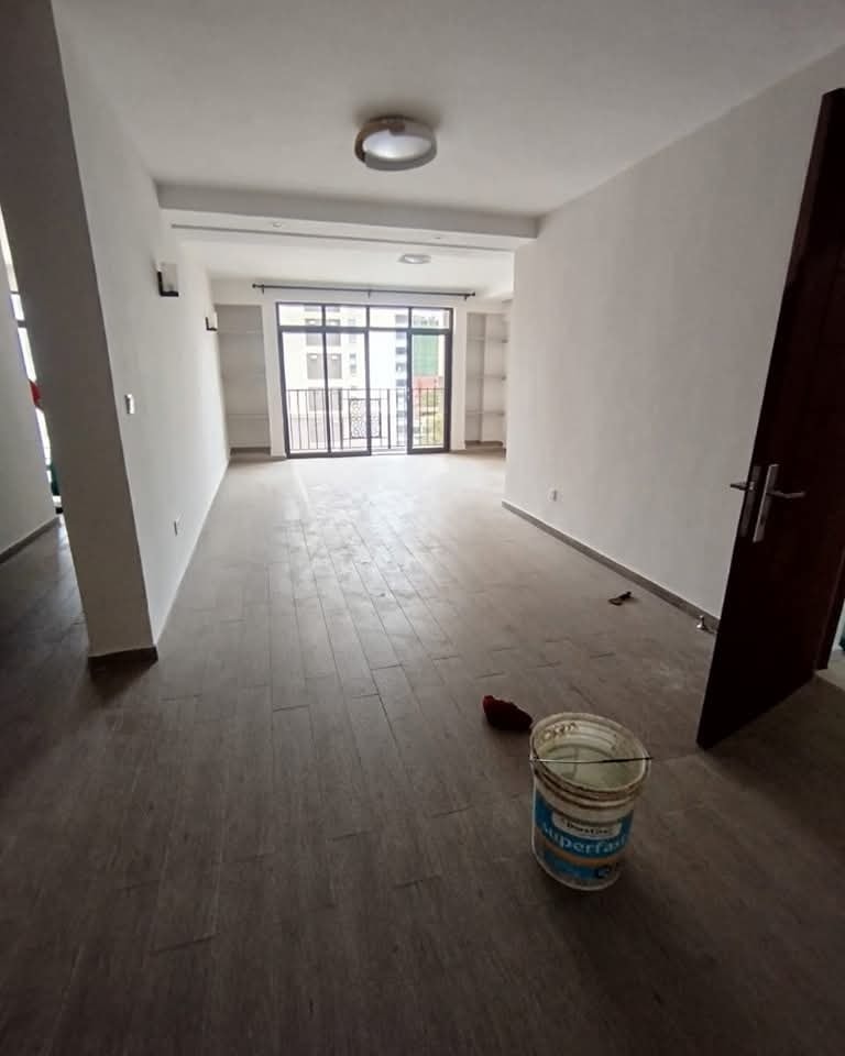 Newly built 3 bedroom apartment to let in south c