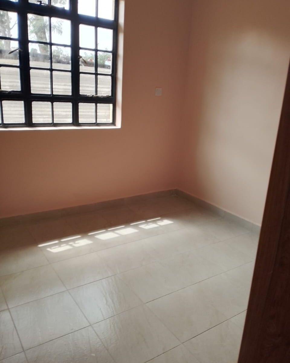 Newly built 3 bedroom bungalow plus sq to let in karen Image