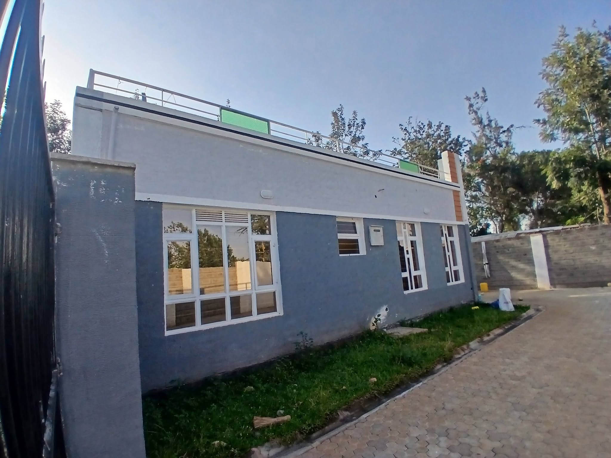 Newly built 3 bedroom Spacious flatroof bungalow for sale in Ruiru, Mugutha Image