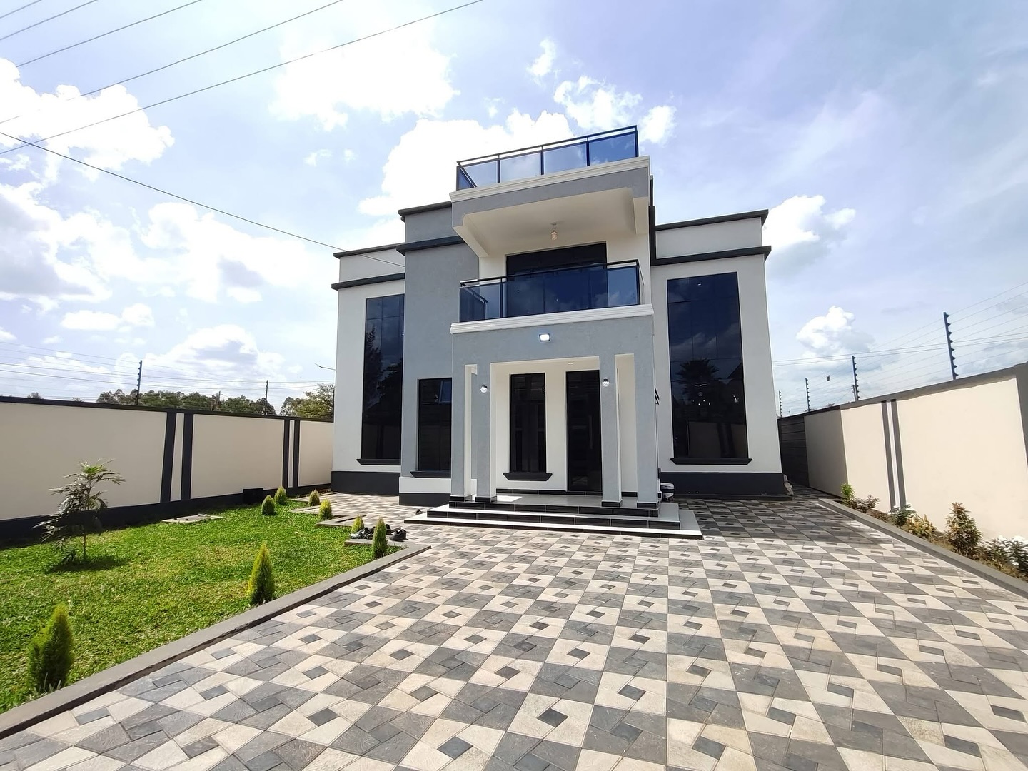 Newly built 4 Bedroom flatroof for sale in Ruiru, Kamakis