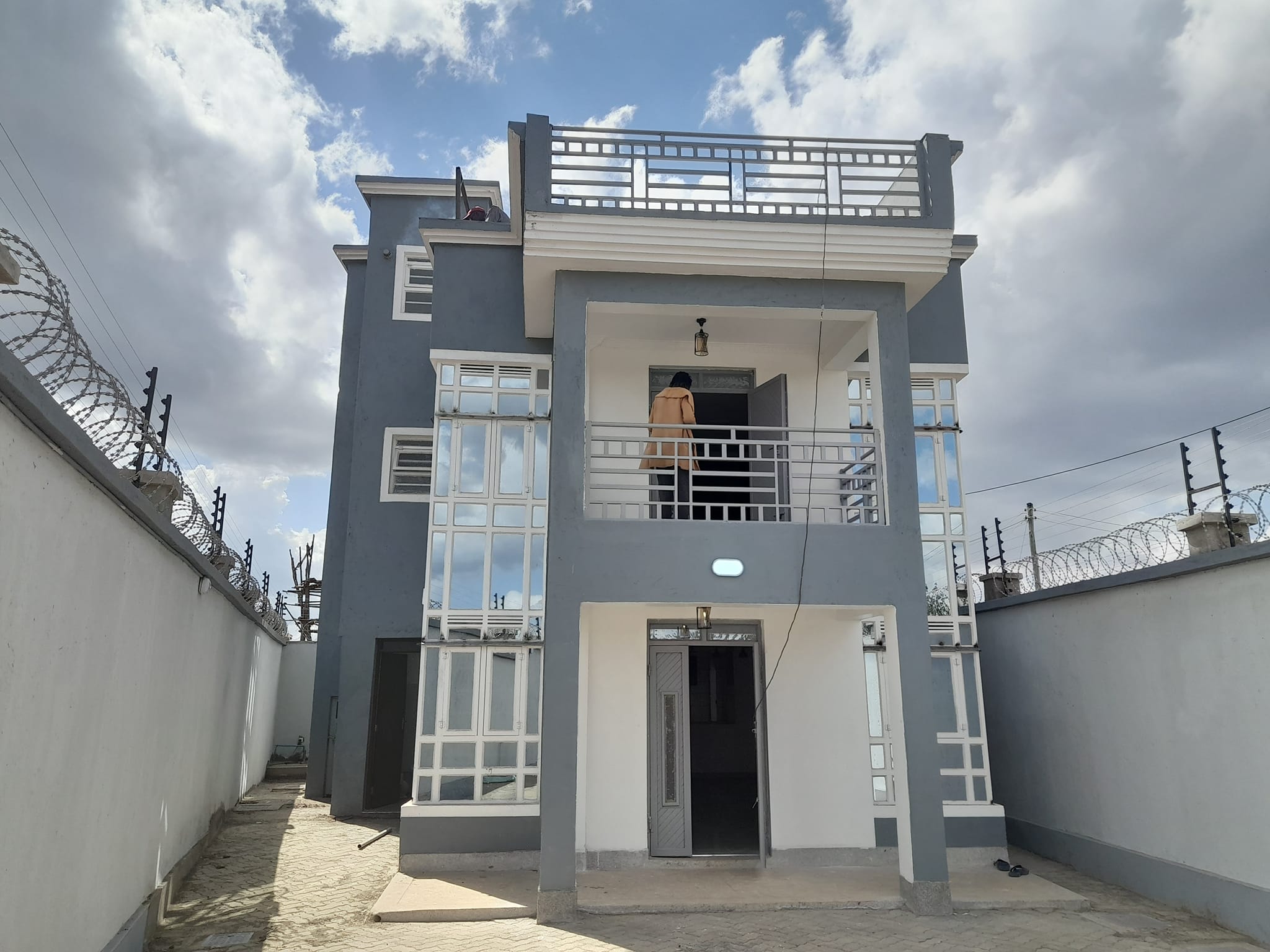 Newly built 4 bedroom house for sale in Ruiru.