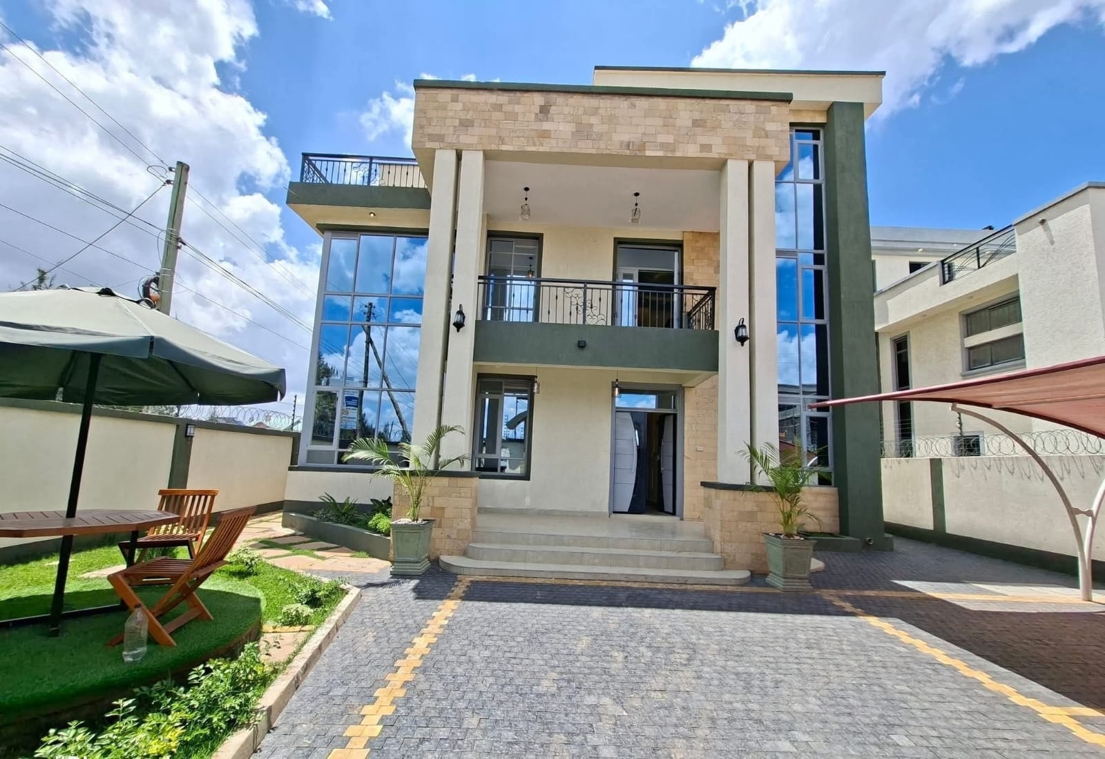 Newly Built 5-Bedroom Flat-Roof Maisonette for Sale in Syokimau
