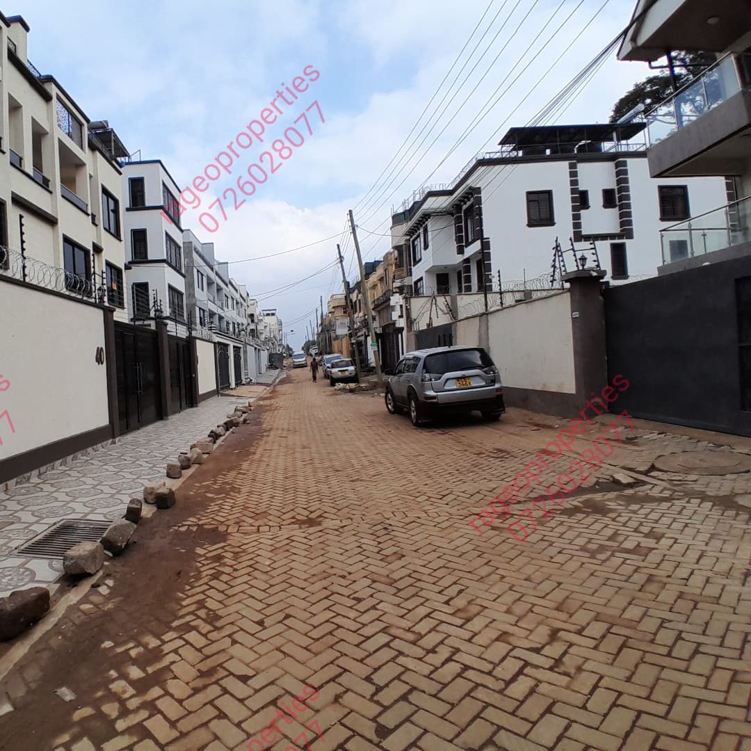 newly built 8 bedroom maisonette plus sq to let in langata