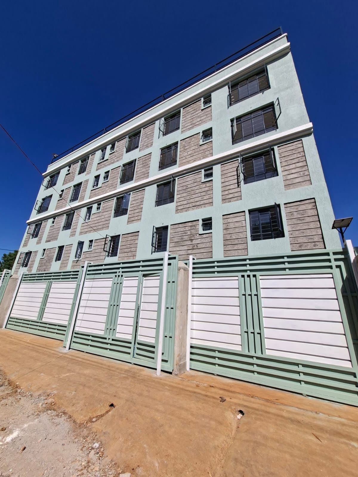NEWLY BUILT BLOCK OF APARTMENT FOR SALE AT KIRIGITI KIAMBU Image