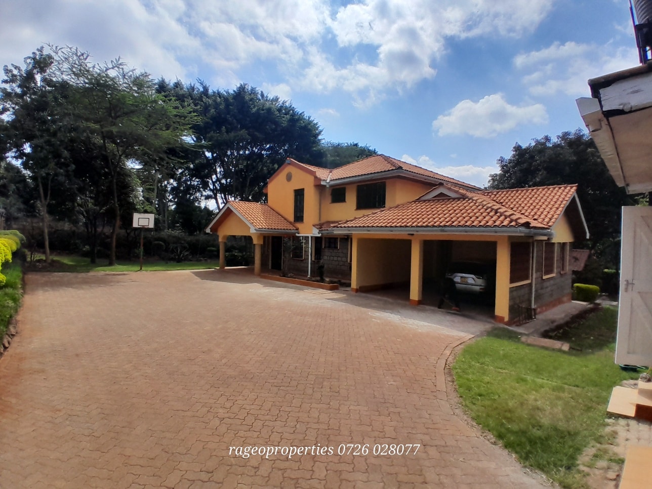 newly refurbished 4 bedroom maisonette to let in Kitisuru