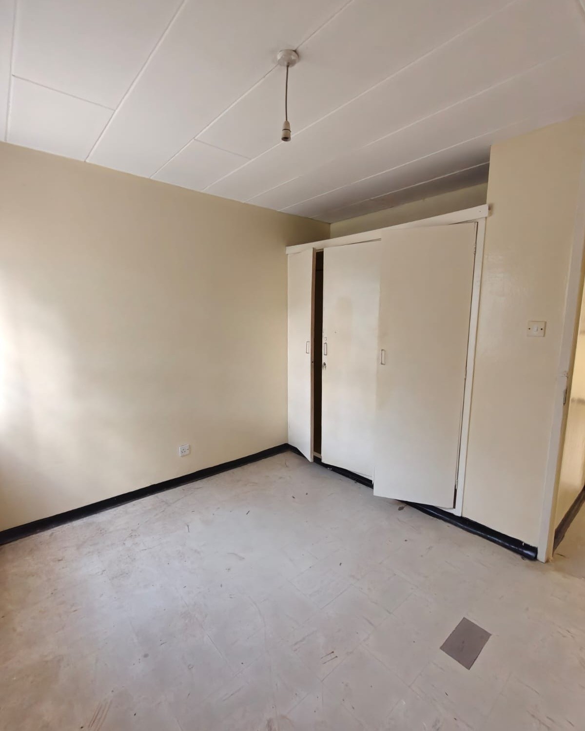Newly Renovated 2 Bedroom Apartment To Let in Madaraka, near Strathmore University! Image