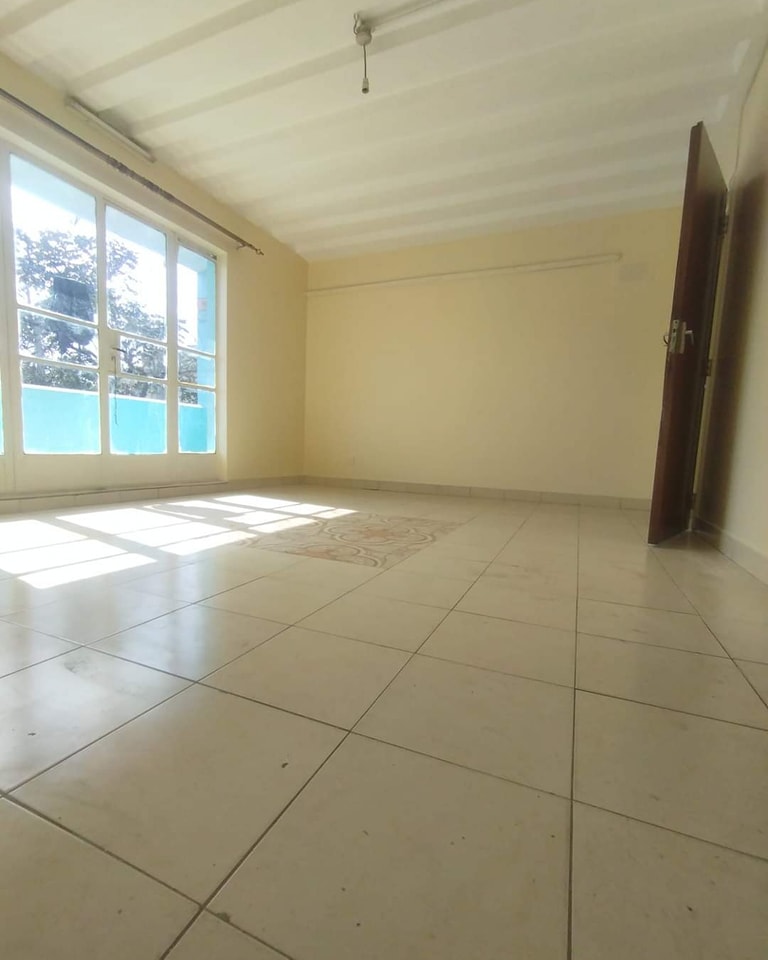 newly renovated 3 bedroom apartment to let in Madaraka