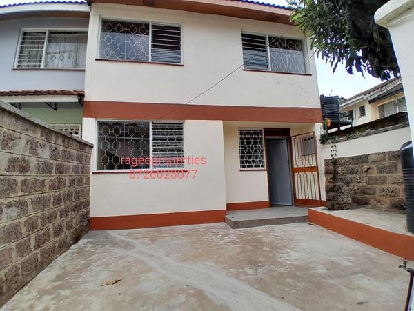 Newly renovated 3 bedroom maisonette plus sq for sale ngumo