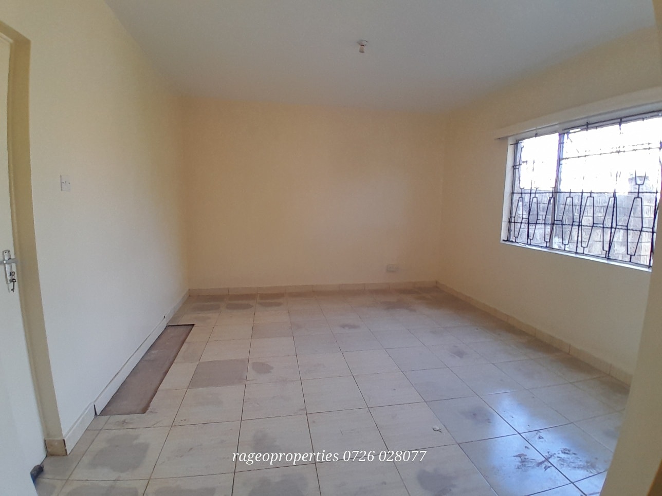 Newly renovated 3 bedroom maisonette plus sq to let in langata