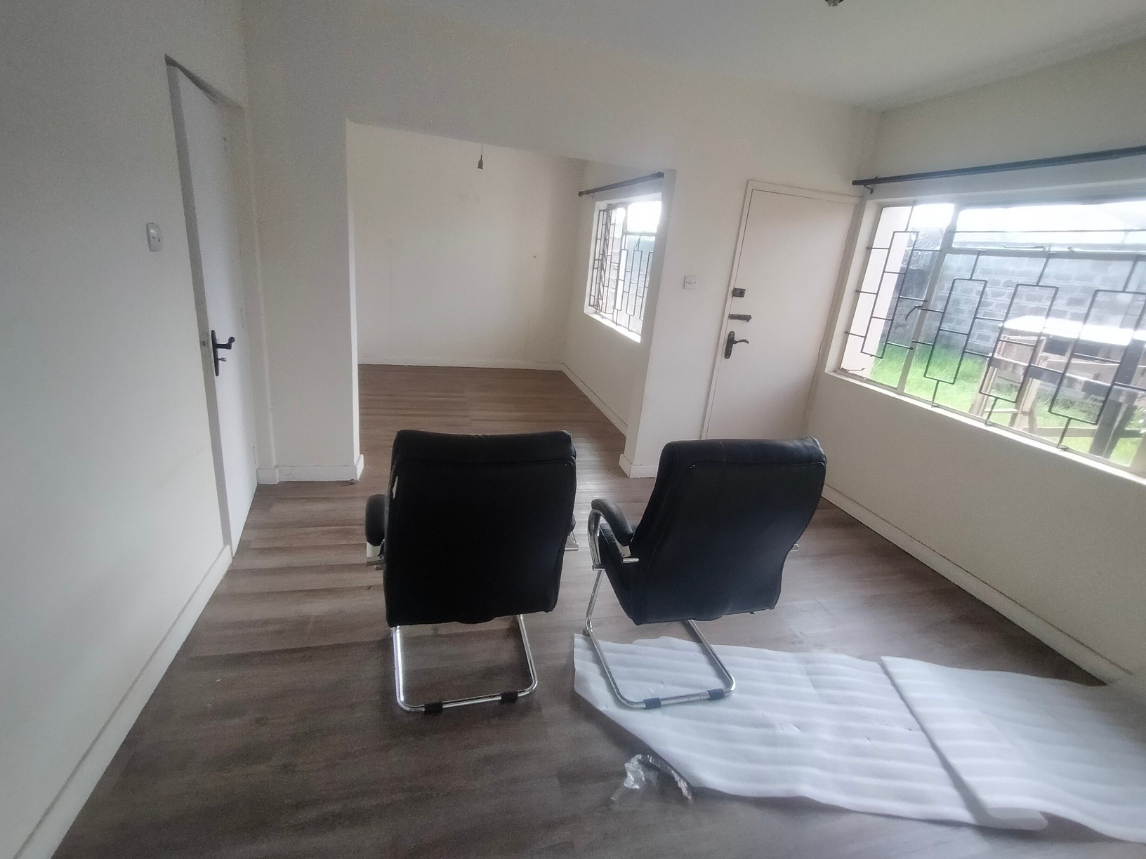 NEWLY RENOVATED 3 BEDROOM MAISONETTE TO LET IN LANGATA Image
