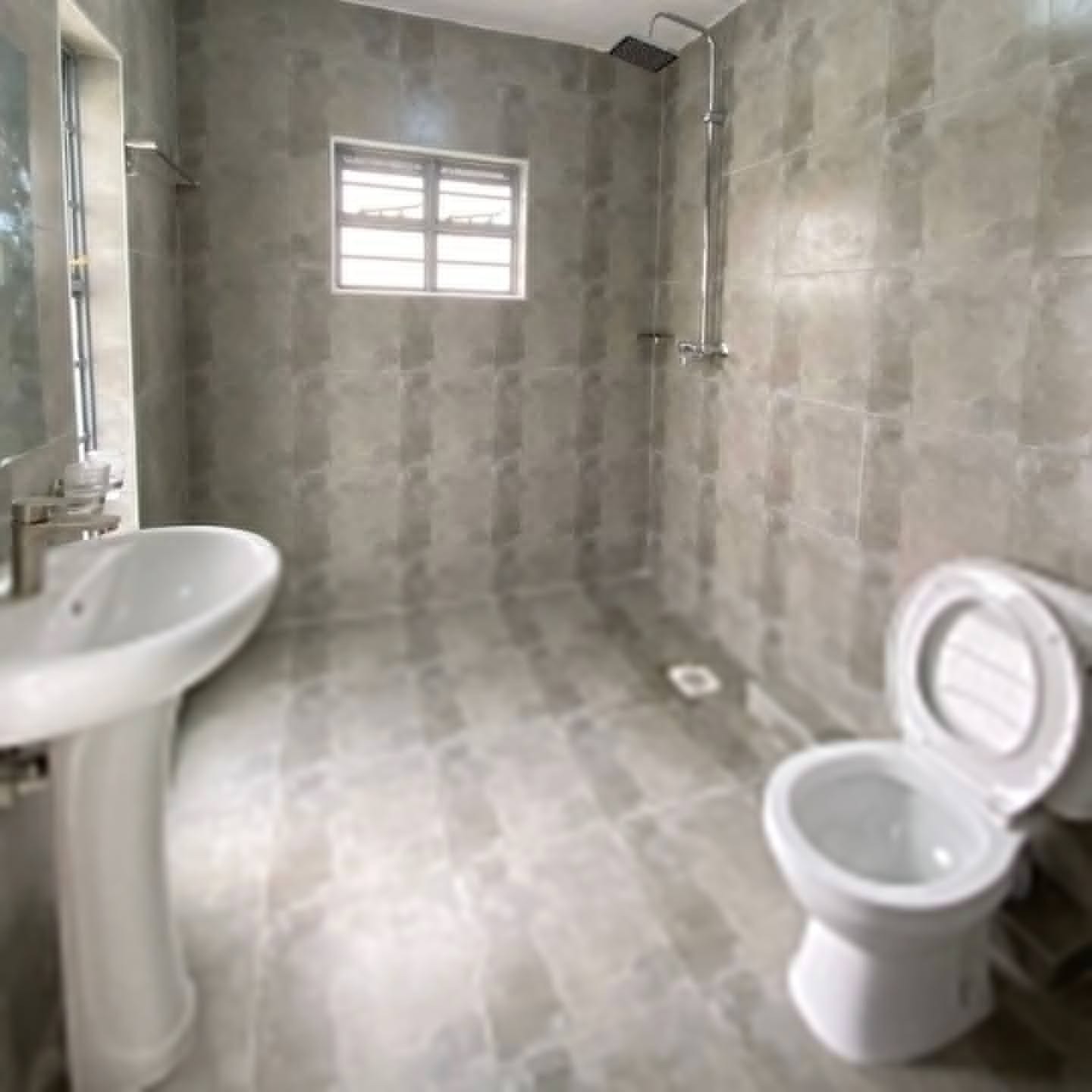 Newly Renovated 3-Bedroom Townhouse for Rent in Kilimani Image