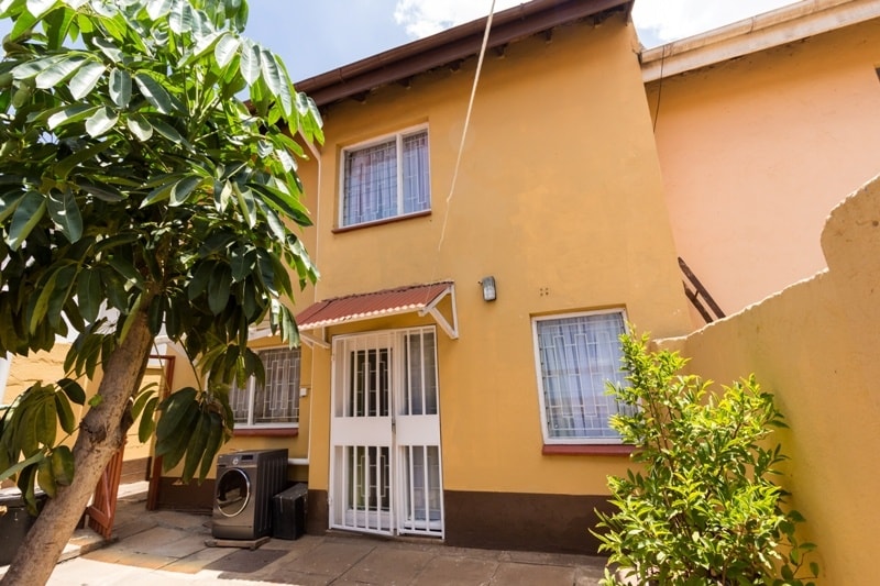 newly renovated 3 bedroom townhouse to let in Kilimani