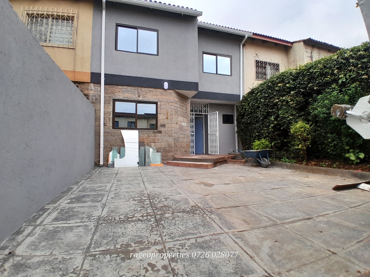 newly renovated 4 bedroom maisonette plus sq for sale langata