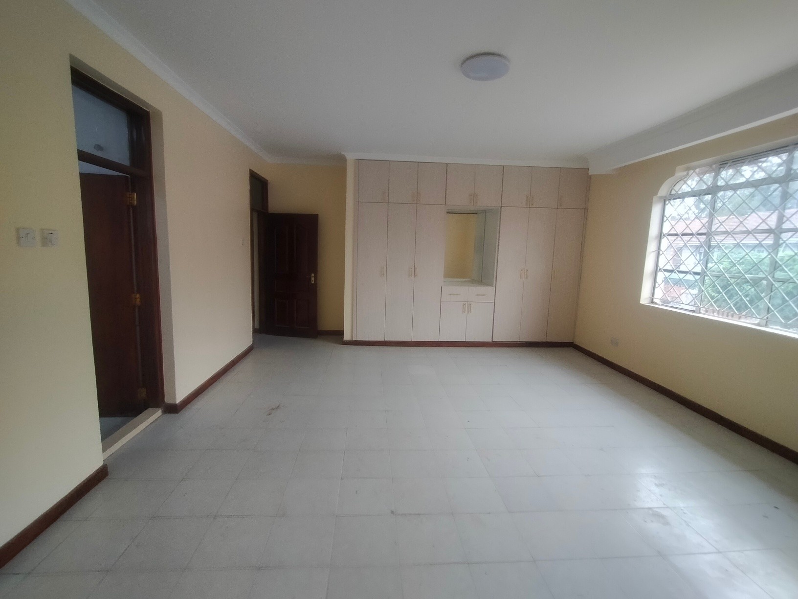 Newly Renovated 4-Bedroom Maisonette + SQ To Let – South C Image