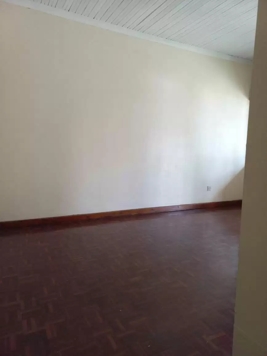 4 bedroom commercial house for rent in Westlands Image