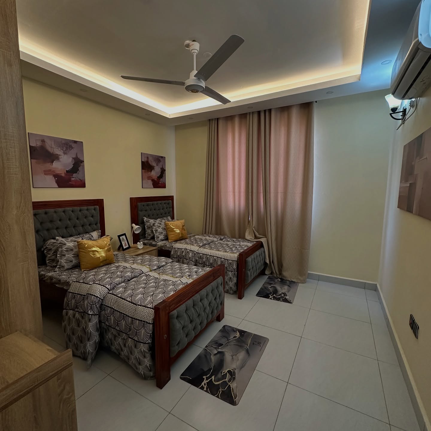 Ongoing 3 bedroom plus dsq apartments for Sale in Nyali Image