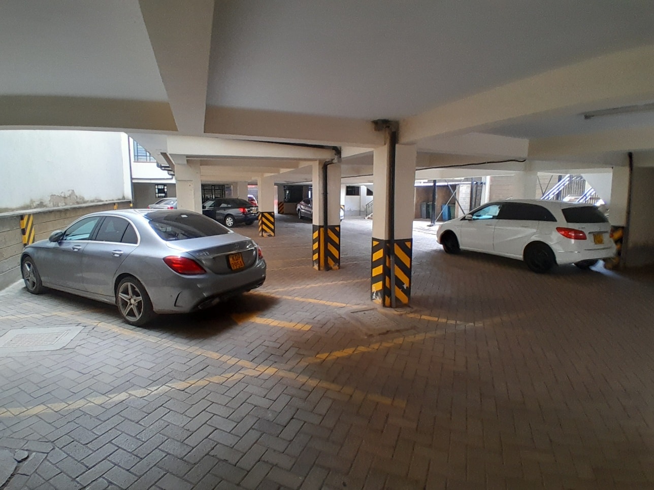 Outstanding 1 bedroom apartment to let in Langata