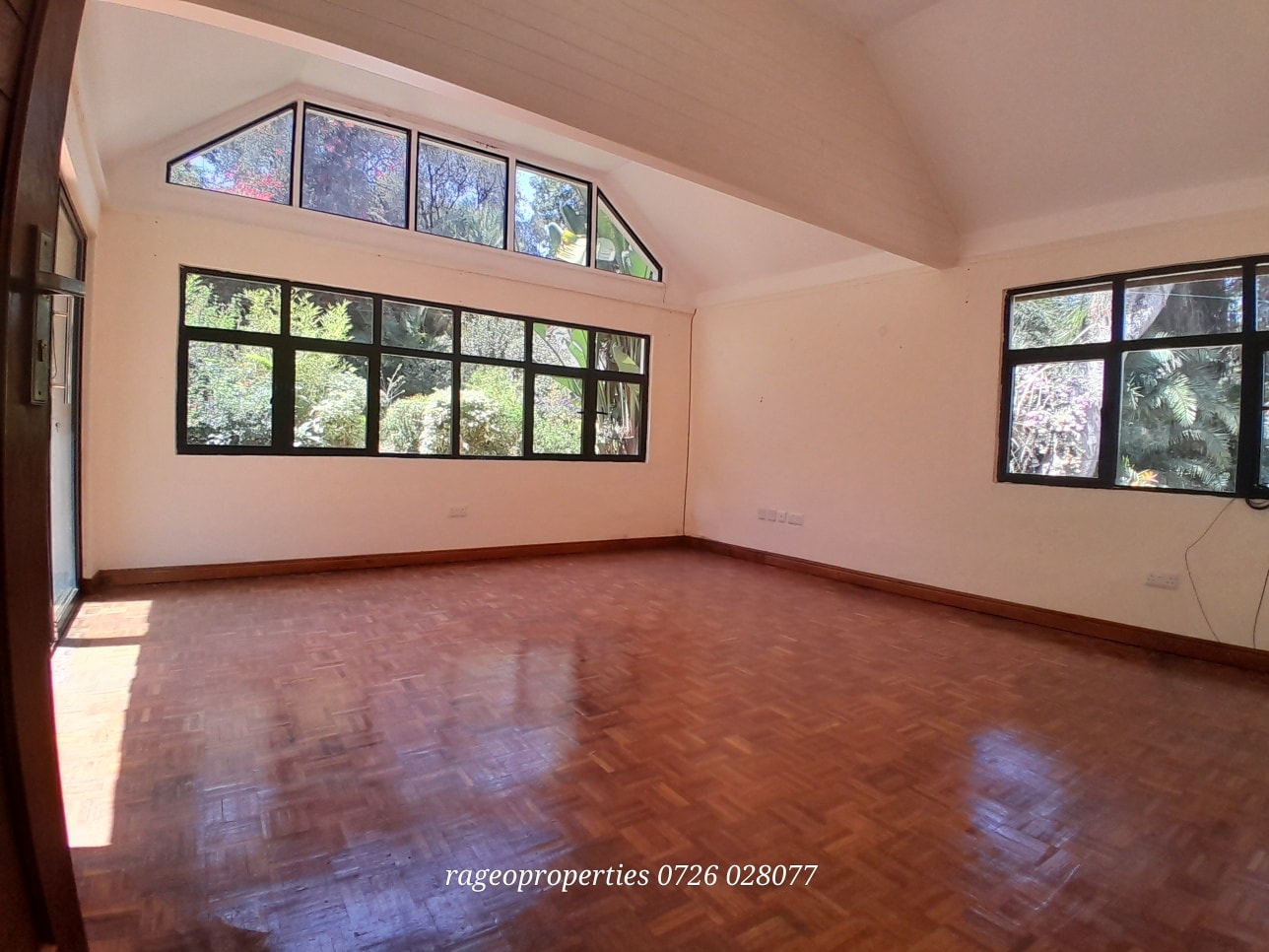 Outstanding 1 bedroom cottage to let in karen Image