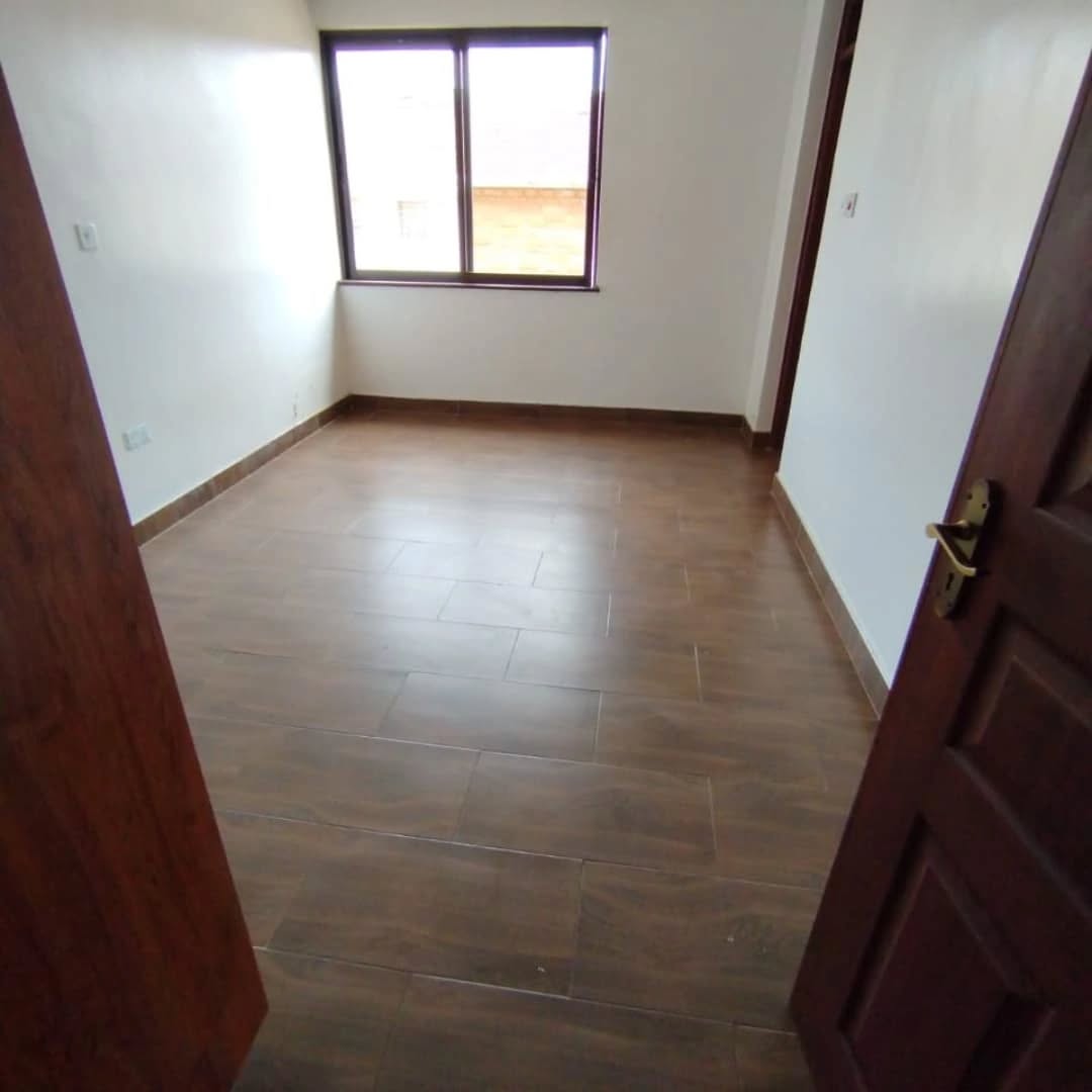 Outstanding 4-Bedroom  Maisonette plus sq to let in South C Image