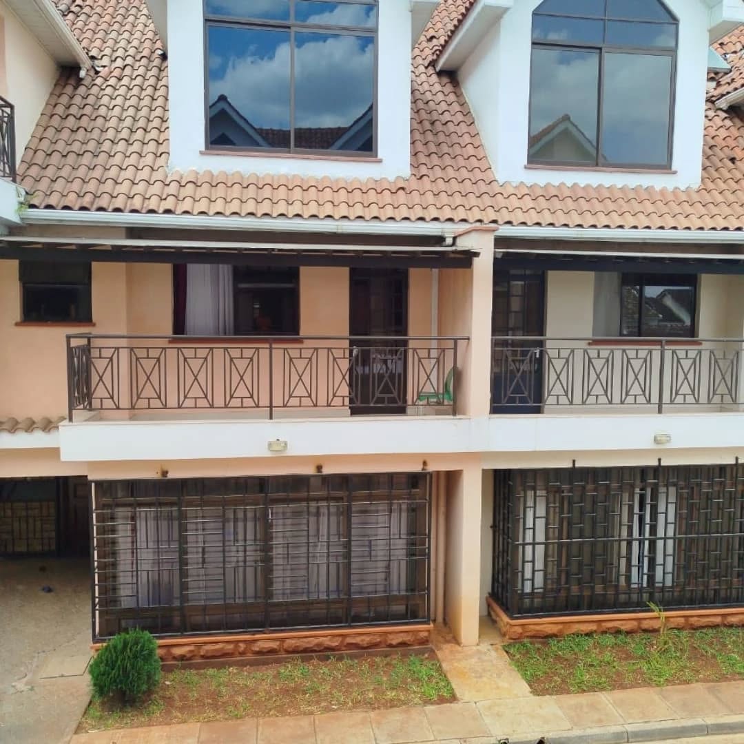 Outstanding 4-Bedroom  Maisonette plus sq to let in South C